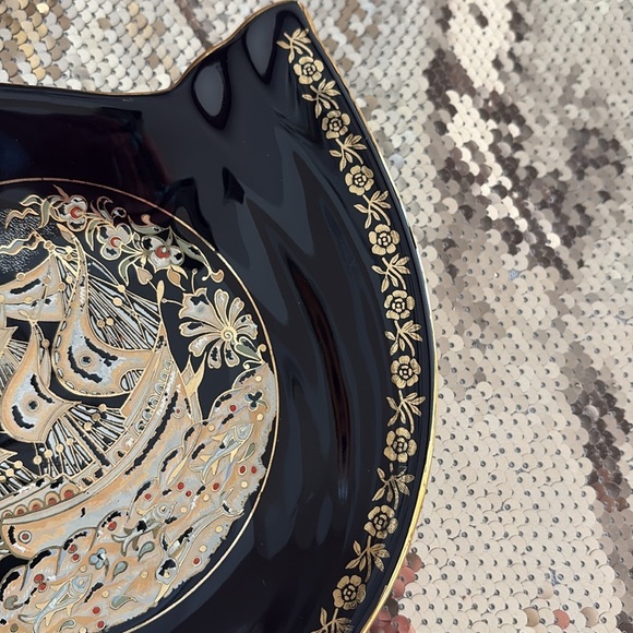 Hand painted with 24K gold display Rhodes Island candy dish/display piece Greece - Picture 4 of 13